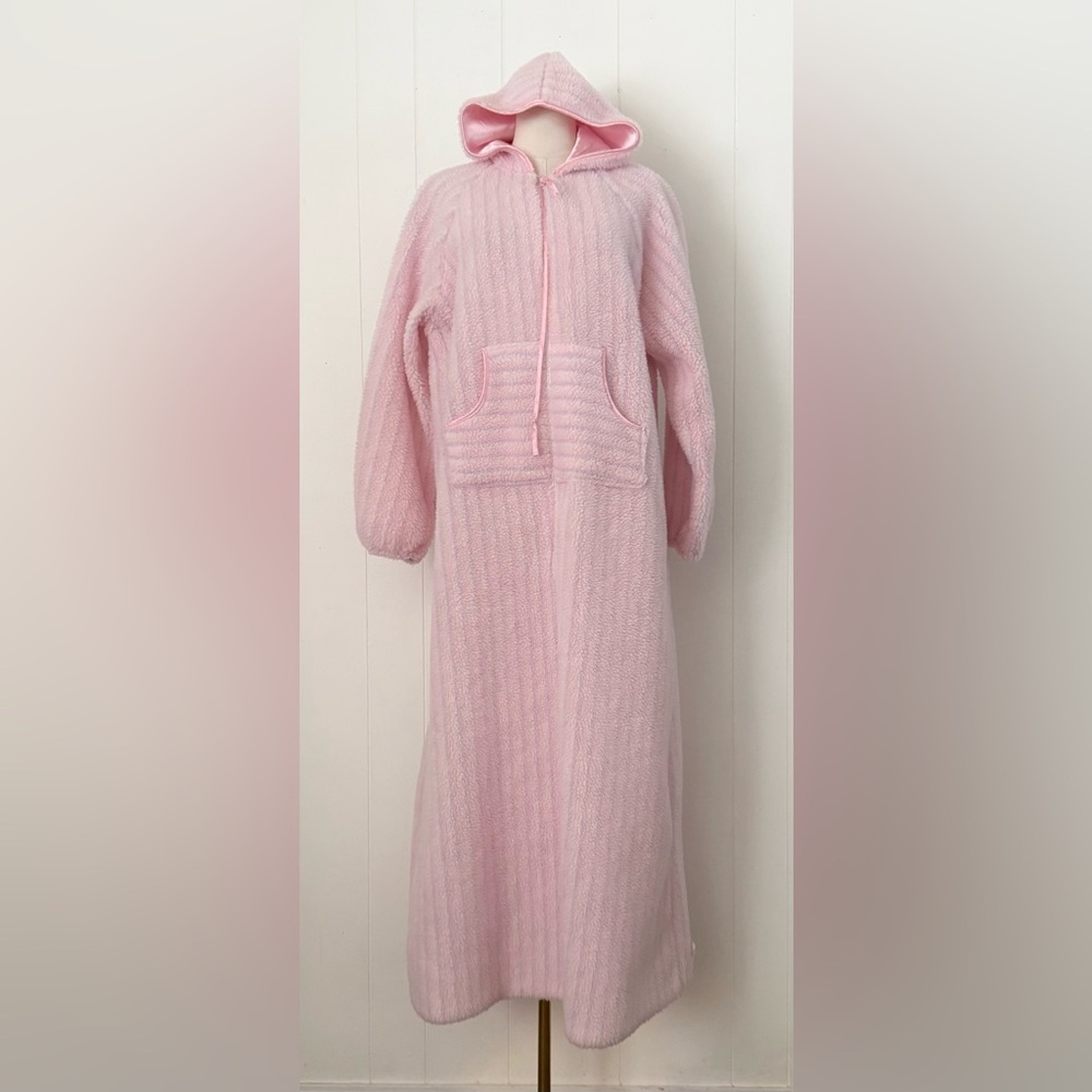 Vintage 1960s Borg Pink Hooded Teddy Fleece Plush Zip Front House Coat Large